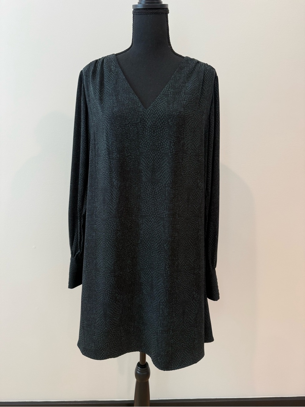 a new day Black Snakeskin Long Sleeve Shift Dress
